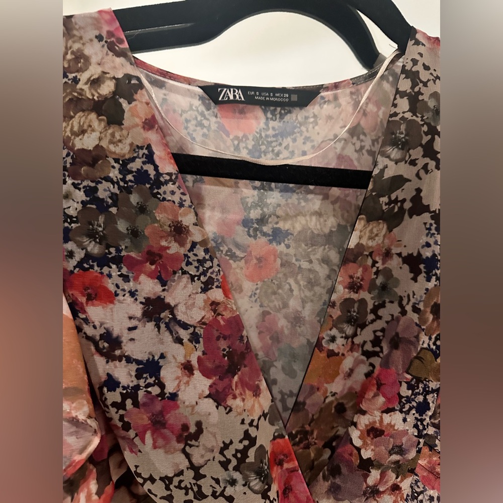 ZARA Multicolor Floral Ruffle Dress – Size S - Picture 4 of 6